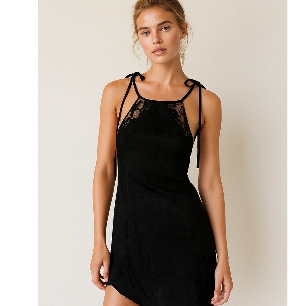 NWT Alice McCall Reworked Black Lace Tie Shoulder Uneven Cut Hem Slip Dress Sz 0